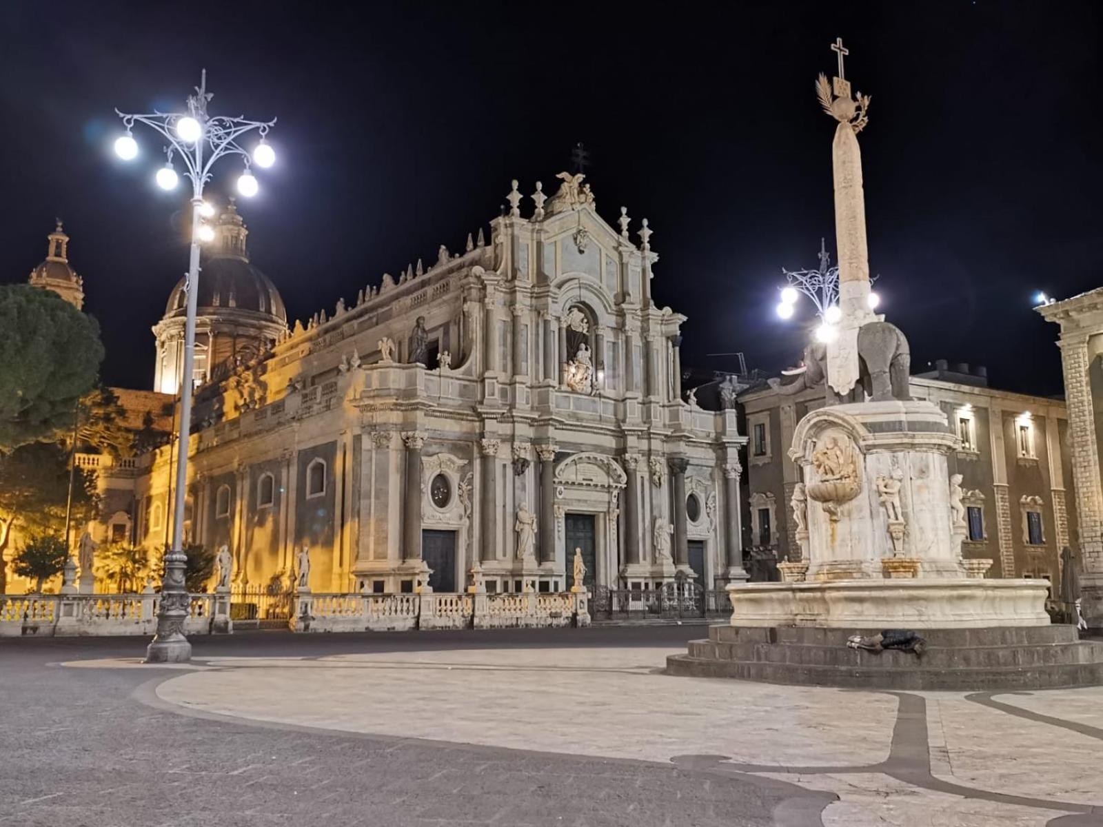 Residenza Del Turista Bed & Breakfast Catania Ngoại thất bức ảnh