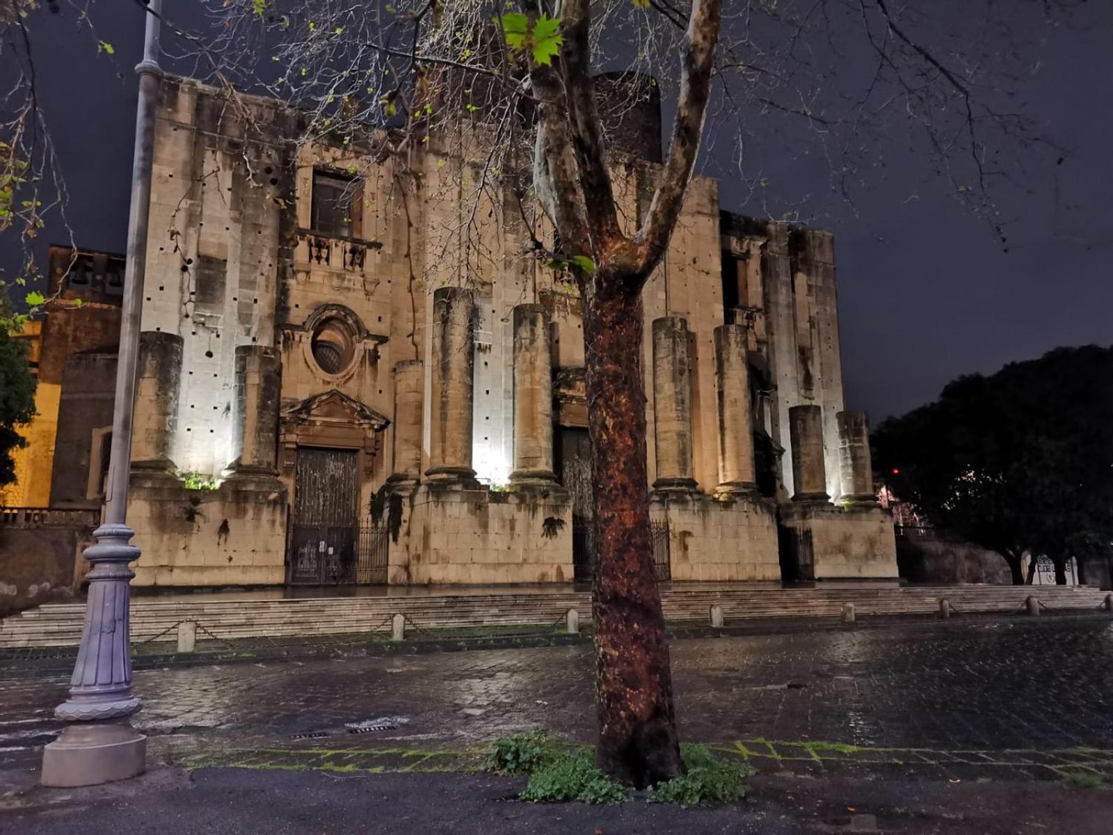 Residenza Del Turista Bed & Breakfast Catania Ngoại thất bức ảnh