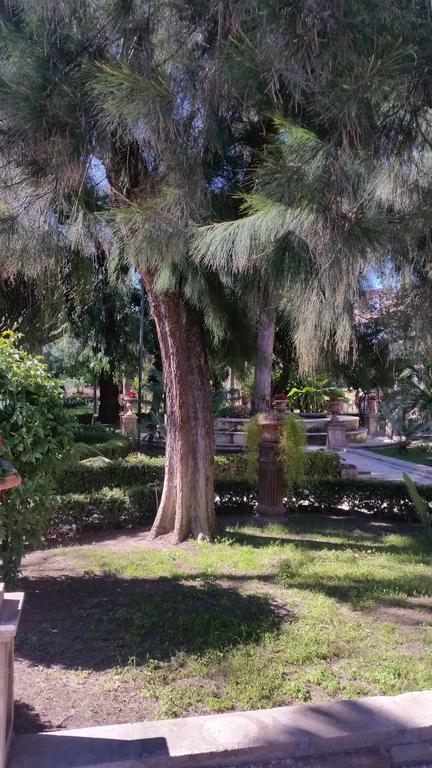 Residenza Del Turista Bed & Breakfast Catania Ngoại thất bức ảnh